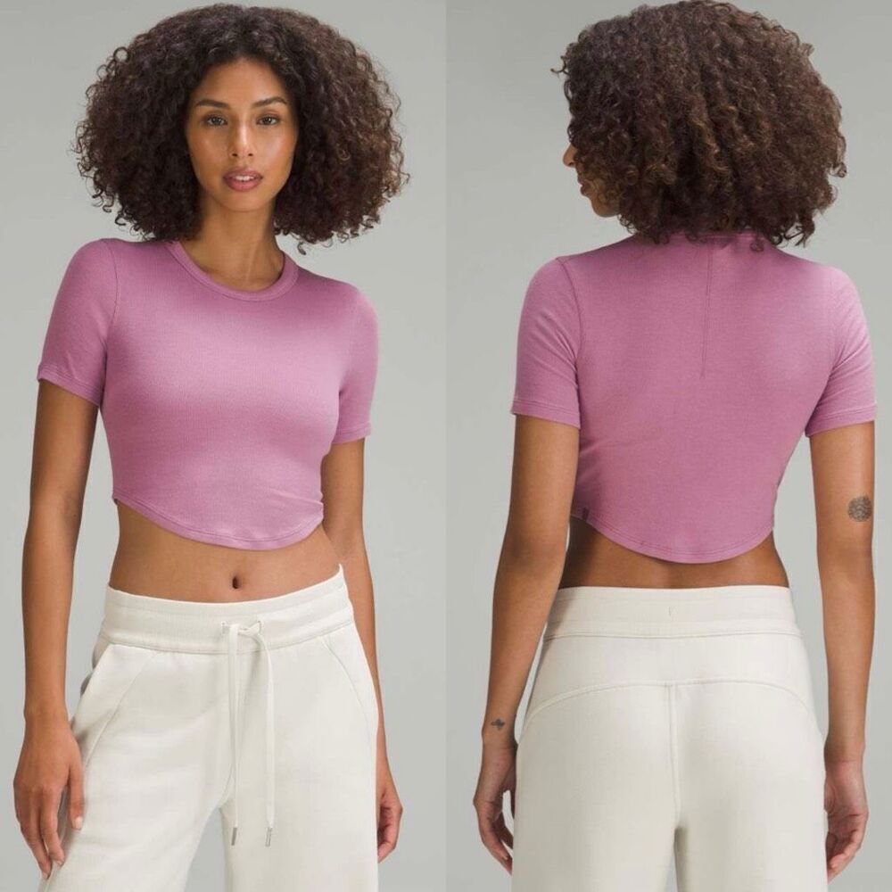 Lululemon Hold Tight Cropped T-Shirt Velvet Dust Short Sleeves Ribbed Pink Gym 6